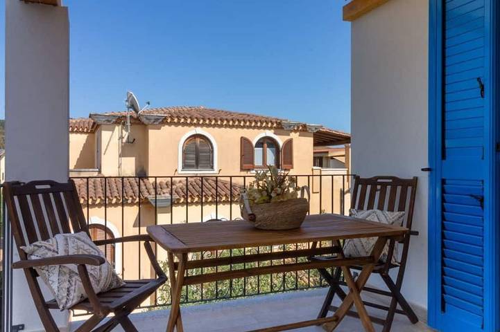 Gîte pour 4 personnes, avec balcon et jardin, animaux acceptés à Arbatax