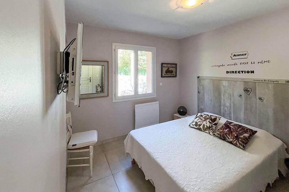 Maison Avec Piscine 1 in Peymeinade, Cannes region