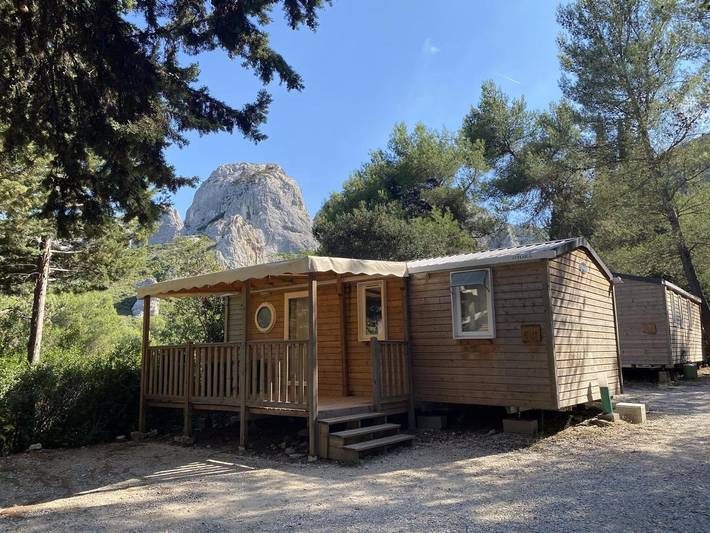 Location de vacances pour 5 personnes, avec terrasse et piscine, animaux acceptés à Orgone - 4