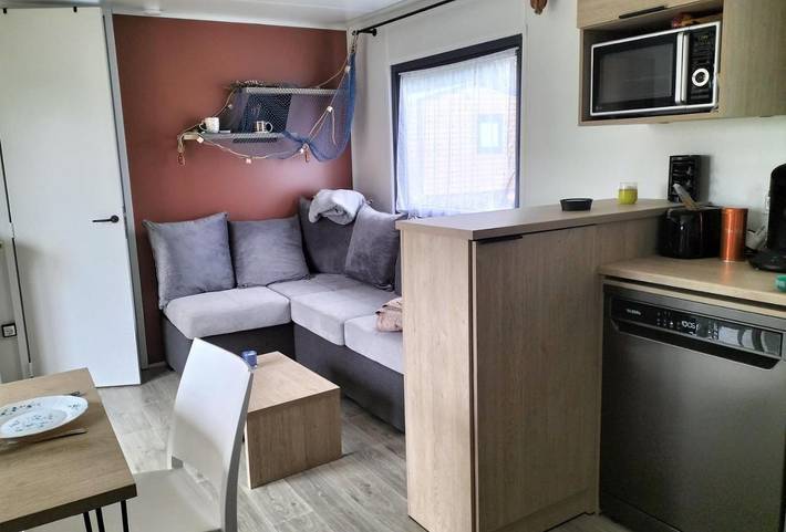 Gîte pour 6 personnes, avec Jacuzzi et Terrasse ainsi que Jardin et Piscine à Étaples - 2