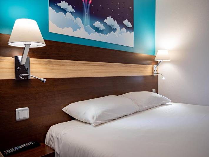 Hôtel pour 3 personnes, avec jardin à Les Mureaux - 4