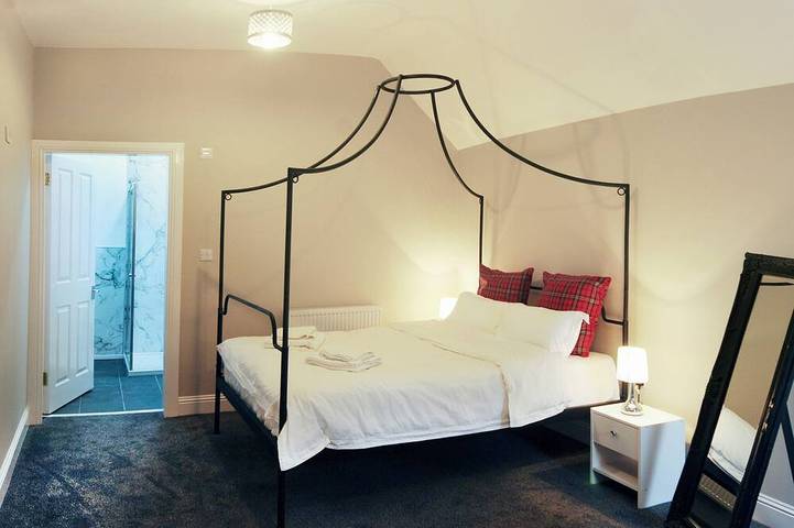 10 Schlafzimmer Unterkunft in Newton Stewart in Newton Stewart, Dumfries und Galloway