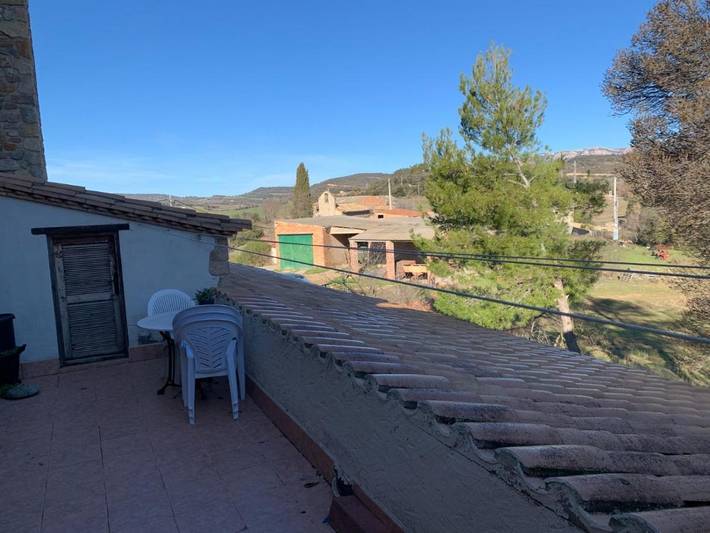 Gîte pour 6 personnes, avec terrasse et vue à Àger - 4