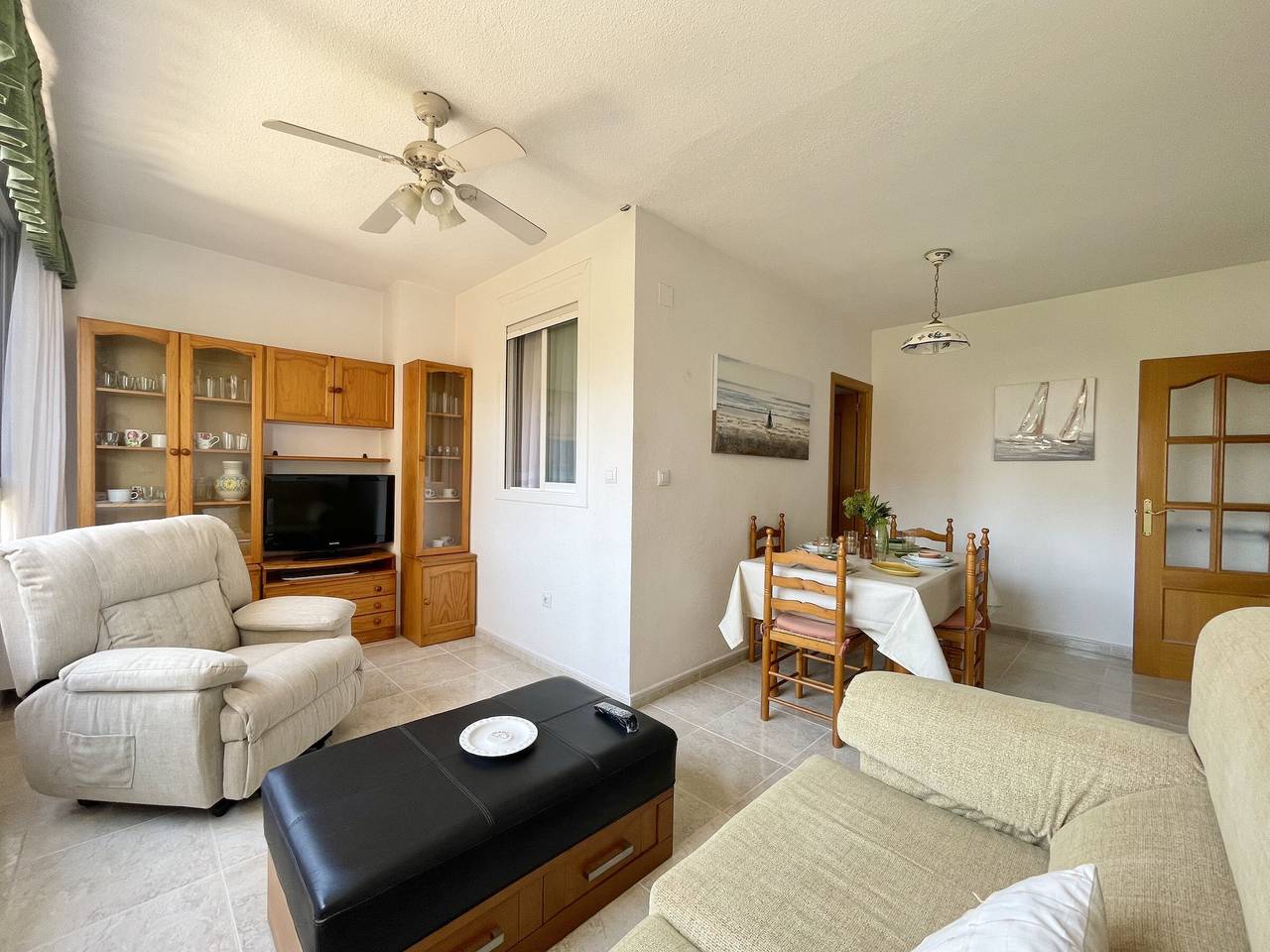 Geheel appartement, Modern apartment, pool view - 4 guests in Benidorm, Costa Blanca