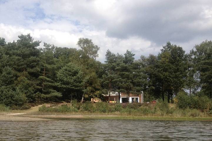 Ferienhaus für 6 Personen, mit Garten und Pool sowie Sauna in Wiefelstede