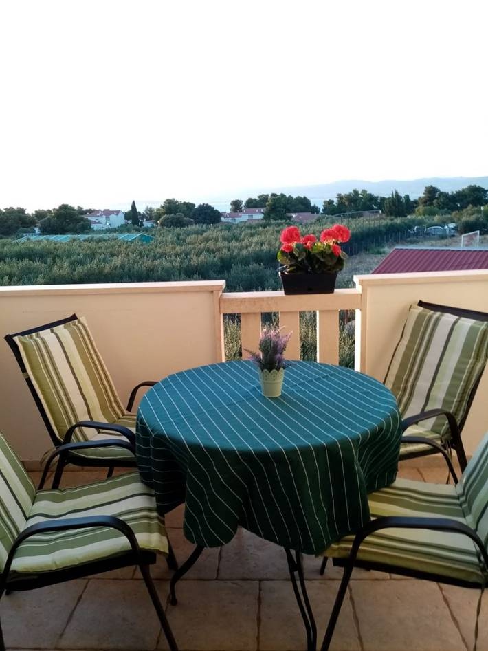 Holiday apartment for 6 people, with terrace - 1