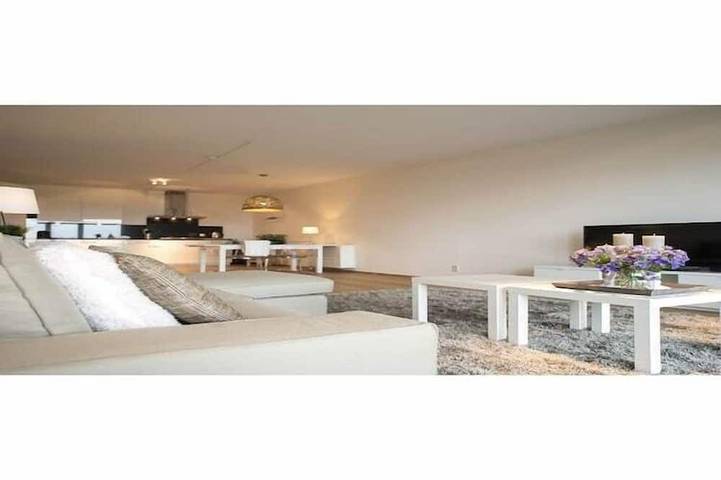 Ferienwohnung für 2 Personen, mit Balkon in Scheveningen