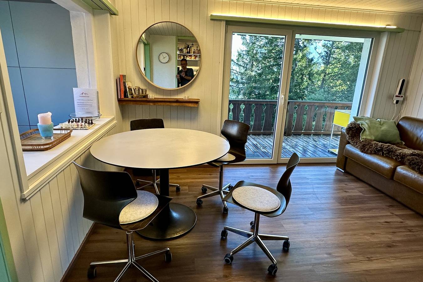 Ganze Ferienwohnung, Chalet Tännli (Charmingstay) - 3.5-Zimmerwohnung Ug in Quarten, Churer Rheintal