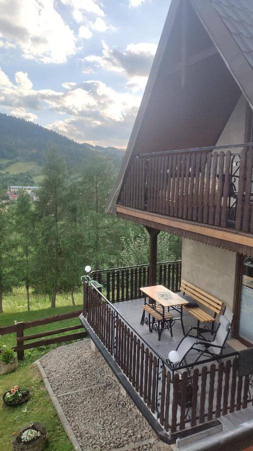 Two-Bedroom Chalet in Krościenko nad Dunajcem, Karpaty (Polska)