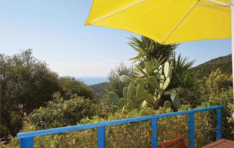 Gîte pour 6 personnes, avec terrasse et jardin à Serra-di-Ferro - 4