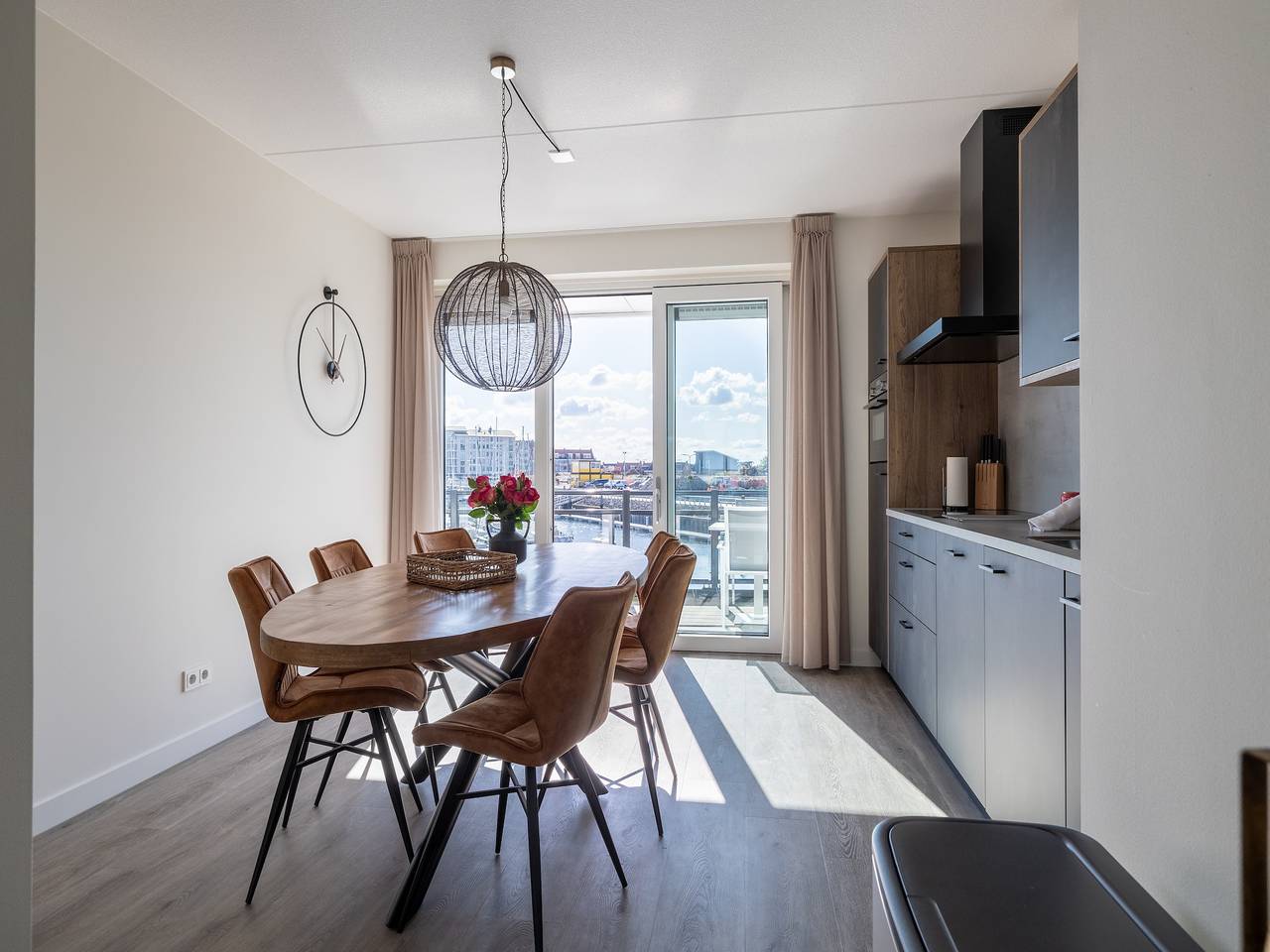 Geheel appartement, Appartement in Sint-Annaland bij de Haven in Sint-Annaland, Nederlandse Noordzeekust