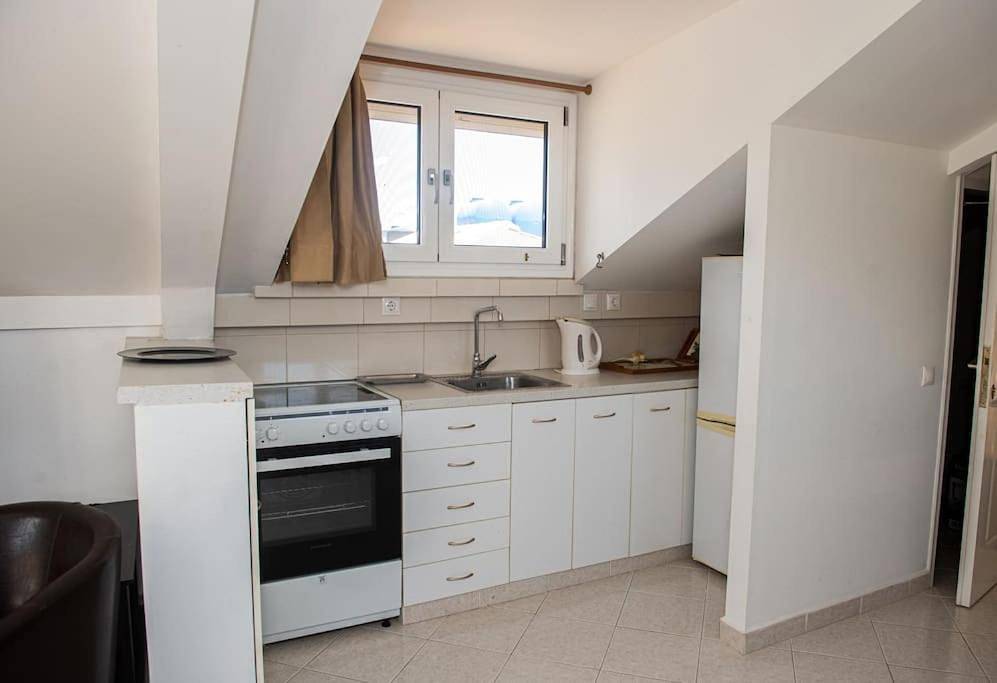Deluxe Double Room with Balcony in Zakynthos Stad, Zakynthos