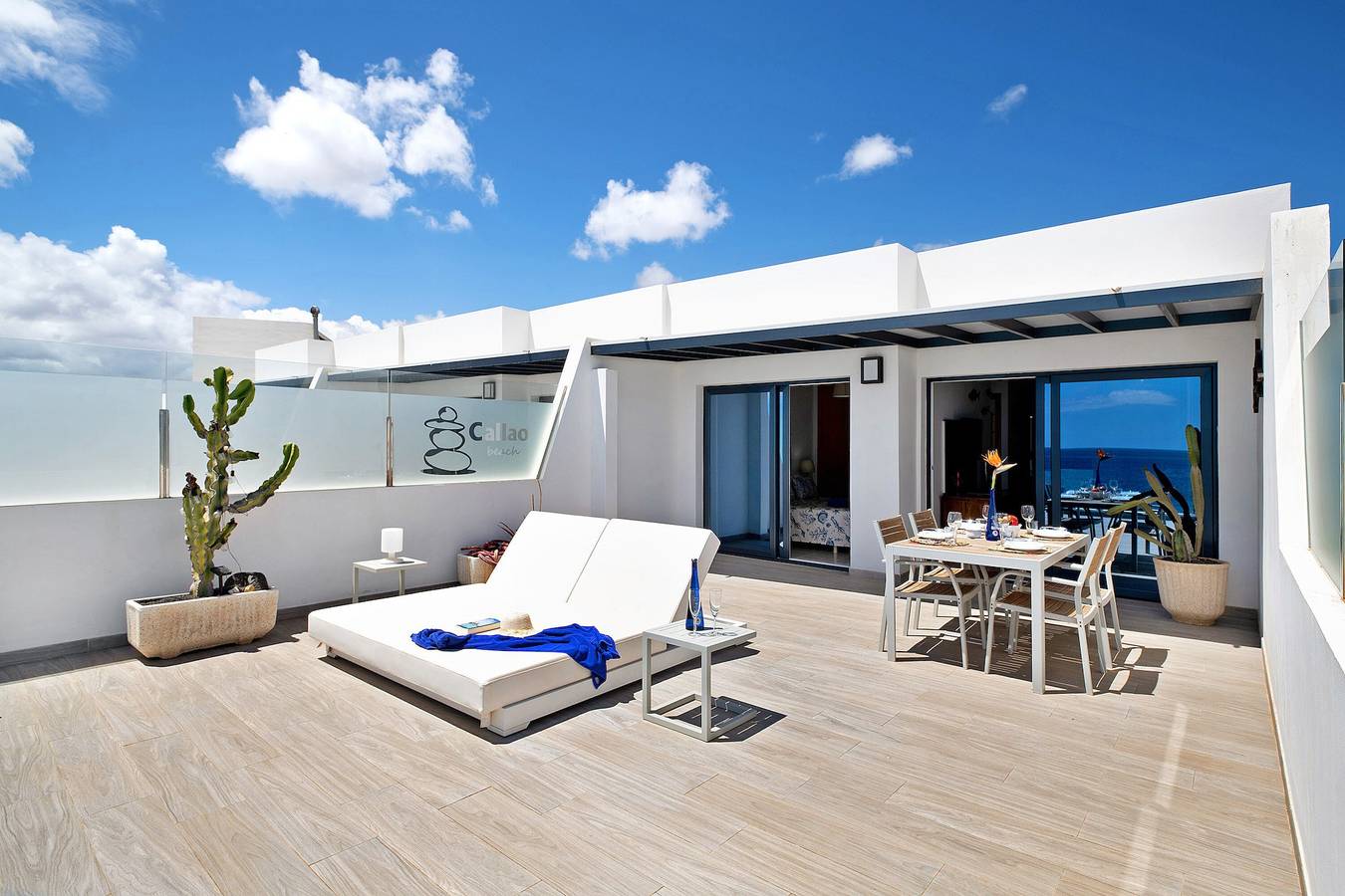 Apartamento entero, Apartamento vacacional "Callao Beach 6" con vistas al mar, terraza y Wi-Fi in Punta de las Mujeres, Haría
