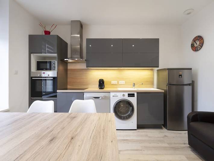 Appartement entier, Appartement de vacances pour 2 personnes avec jardin in Vittel, Neufchâteau