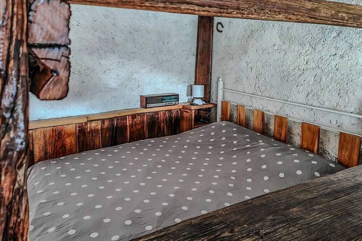 Chalet di montagna in pietra - Val di Chy in Lugnacco, Val di Chy