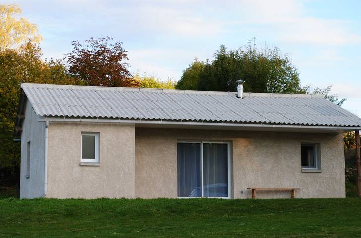 Gîte pour 2 personnes, avec terrasse dans le Cantal - 3