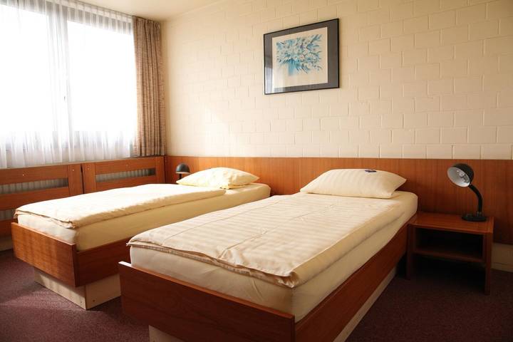 Hotel für 2 Personen - 1