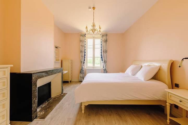 Location de vacances pour 14 personnes, avec Jardin à Bourg - 3