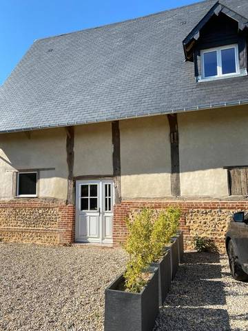 Gîte pour 6 personnes, avec jardin et terrasse dans Roumare