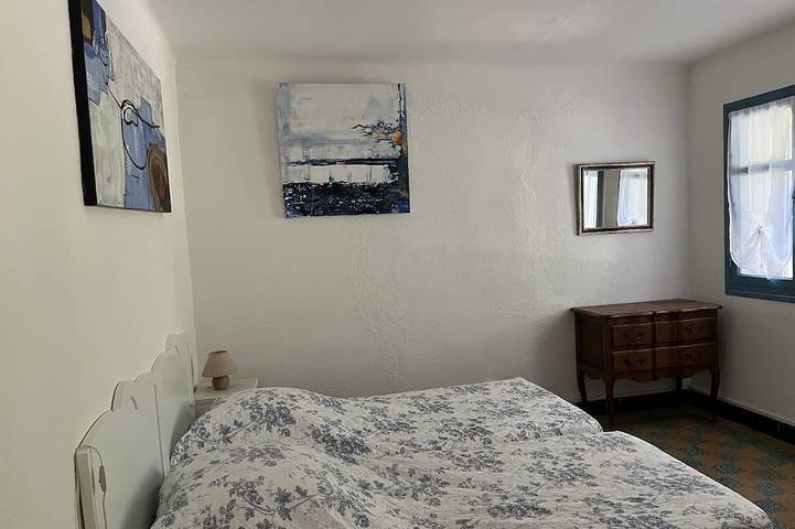 Gîte pour 4 personnes, avec terrasse et jardin dans Ile De Bendor - 2