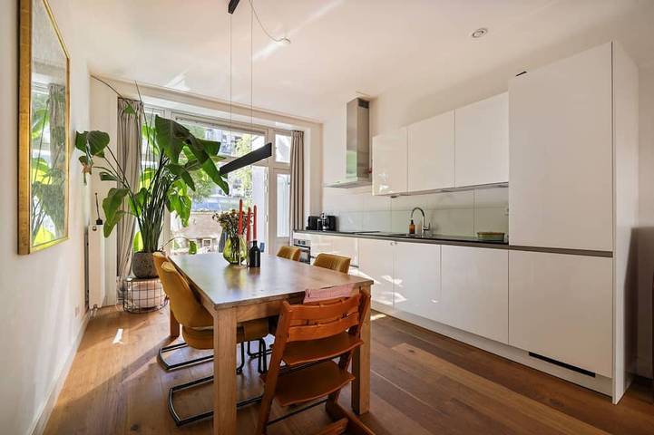 Vakantieappartement voor 3 personen, met tuin in Amsterdam West