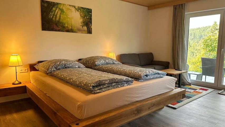 Ferienwohnung für 2 Personen, mit Ausblick und Garten sowie Terrasse in Feldberg - 3