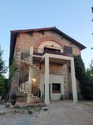 Gîte pour 4 personnes, avec Balcon et Terrasse ainsi que Jardin et Vue à Montesquieu-des-Albères