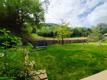 Cottage pour 6 personnes, avec jardin ainsi que piscine et terrasse à Saint-Alexandre