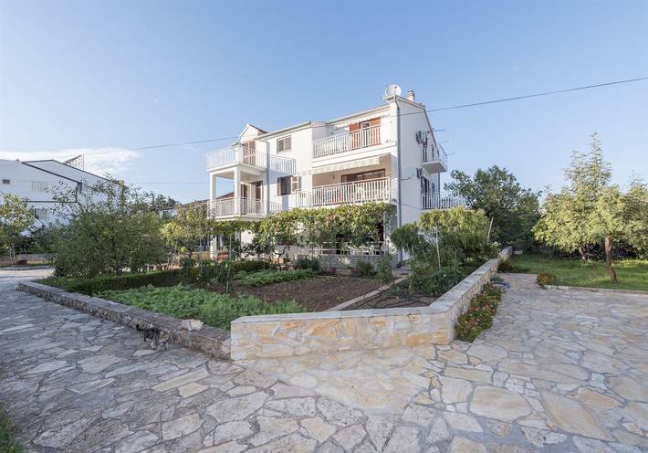 Apartament wakacyjny dla 4 osób w Srima