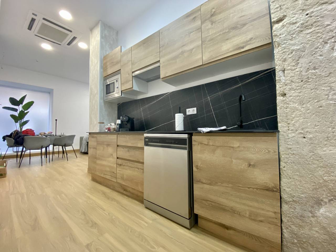 Monolocale intero, Monolocale per 2 persone in El Barrio, Alicante