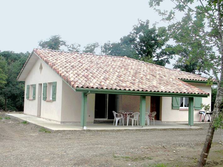 Gîte pour 6 personnes, avec Terrasse ainsi que Jardin et Vue