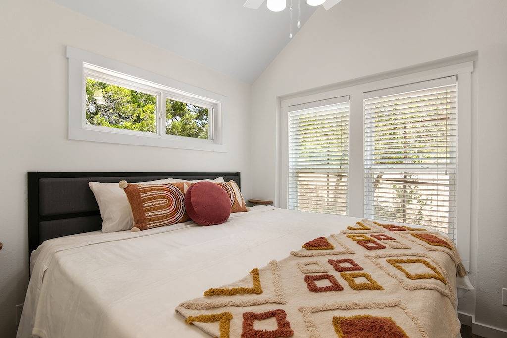 Flower Child Tiny Home at Lake Travis in Lake Travis