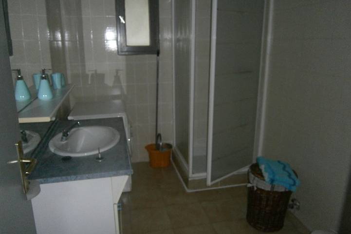 Gîte pour 4 personnes, avec terrasse et jardin à Belvédère-Campomoro - 4