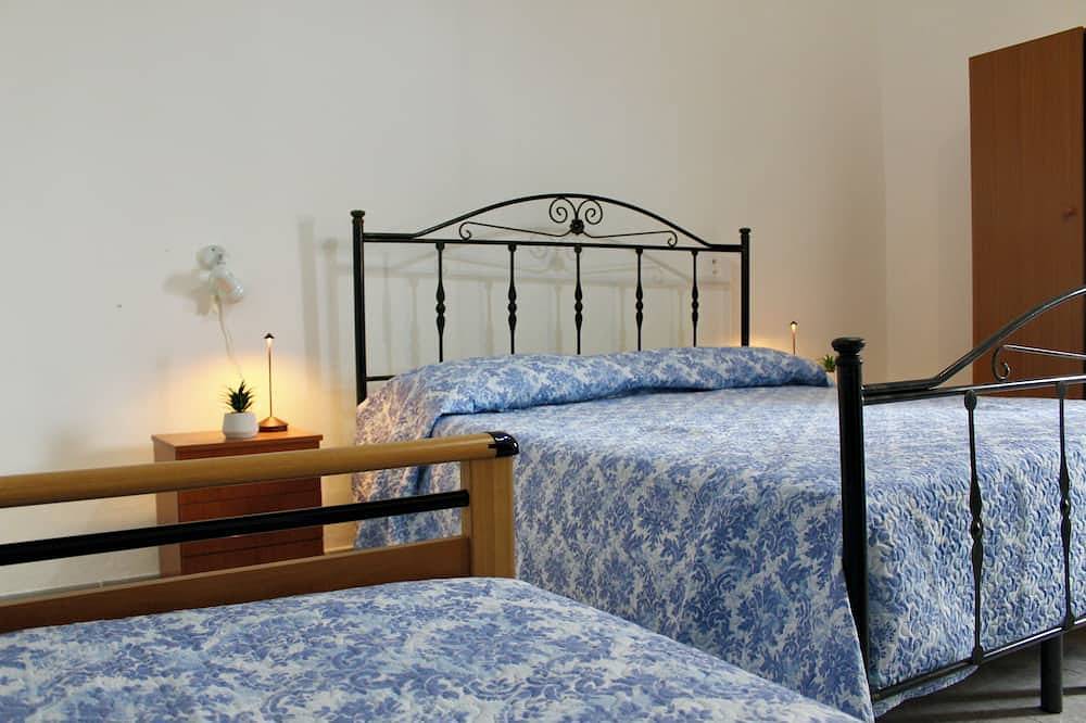 Vista Mare House , fronte mare in Specchiarica, Manduria