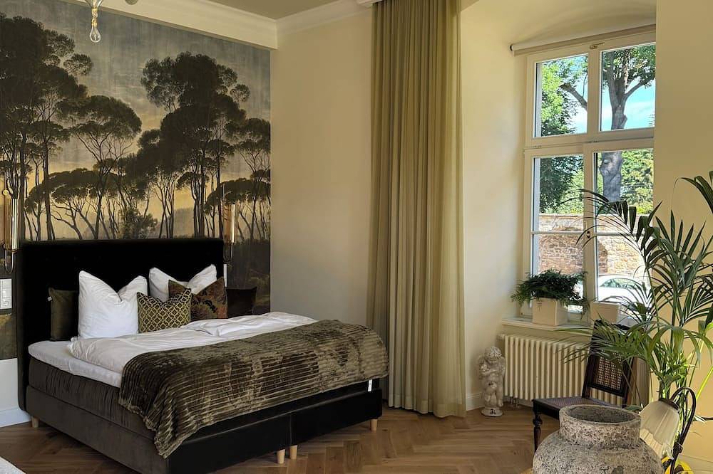 Ganze Wohnung, Ein italienischer Hauch im Schloss Mönchhof in Gotha, Gotha und Umgebung