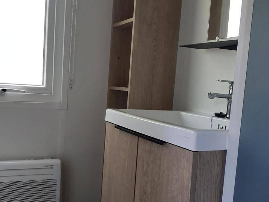 Camping Au Lac d'Hautibus - Mobilheim 2 personen - 1 Zimmer Confort in Argentonnay, Deux-Sèvres