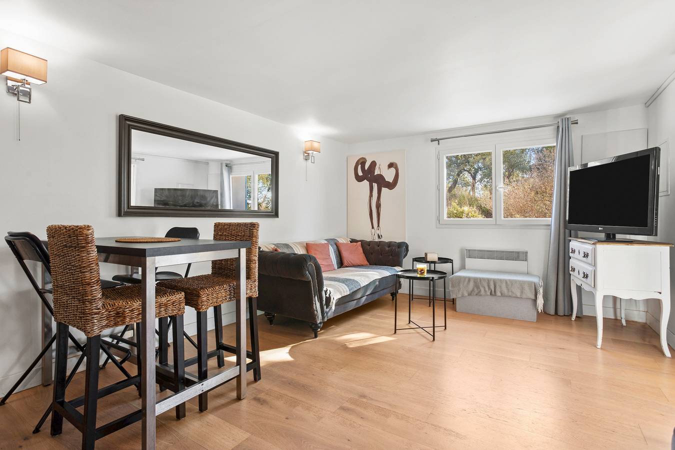 Alloggio indipendente di 50 m² al piano terra con giardino in Hyeres, Toulon e dintorni