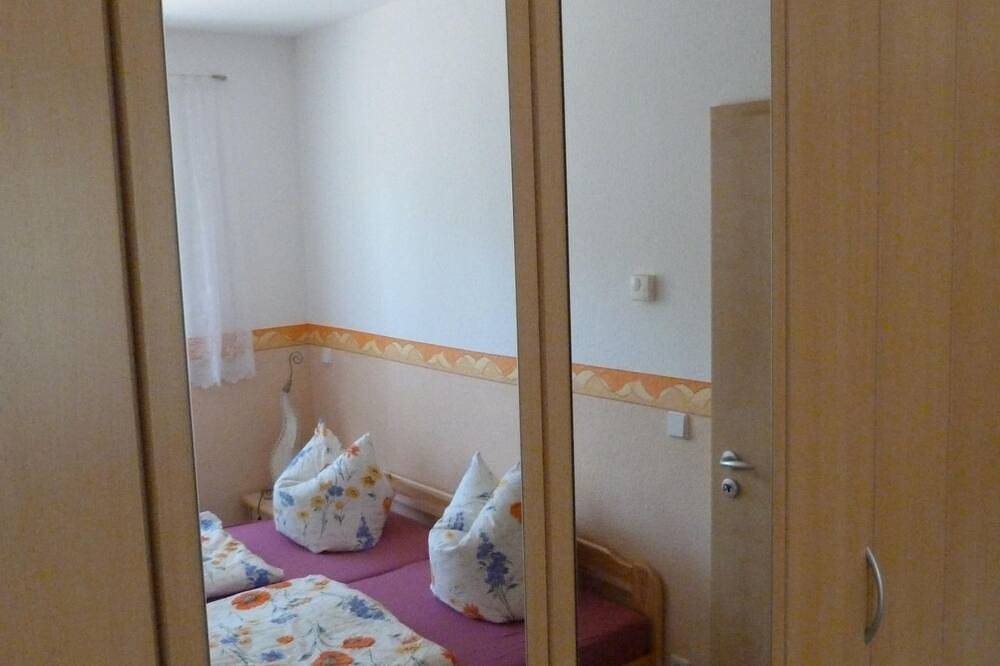 Ganze Wohnung, Am Marsfeld in Borkheide, Mittelmark