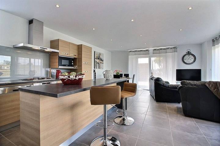 Gîte pour 6 personnes, avec jardin et terrasse à Kerbors - 2