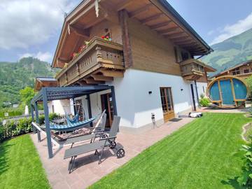 Chalet für 8 Personen, mit Garten und Sauna sowie Balkon in Rauris