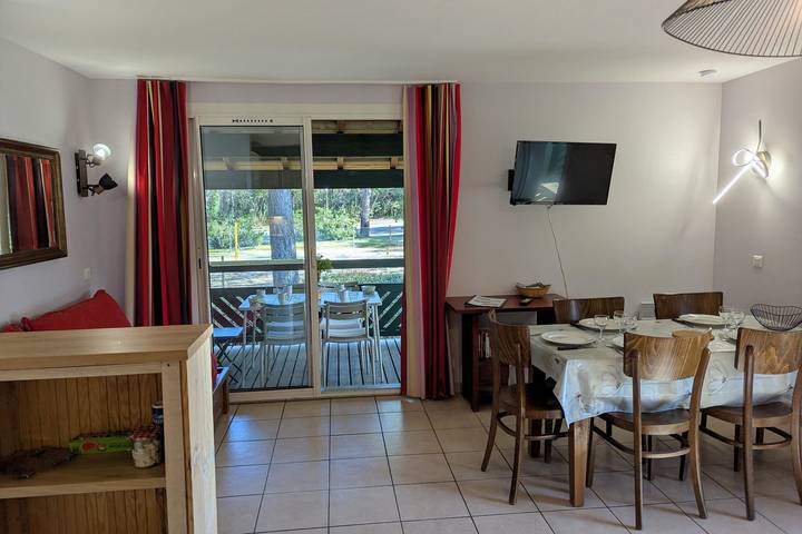 Apartamento entero, Apartment for 5 with terrasse near the ocean in Moliets-et-Maa, Côte d’Argent
