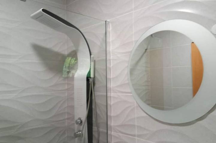 Location de vacances pour 6 personnes, avec jacuzzi ainsi que jardin et piscine dans Caniçada - 3