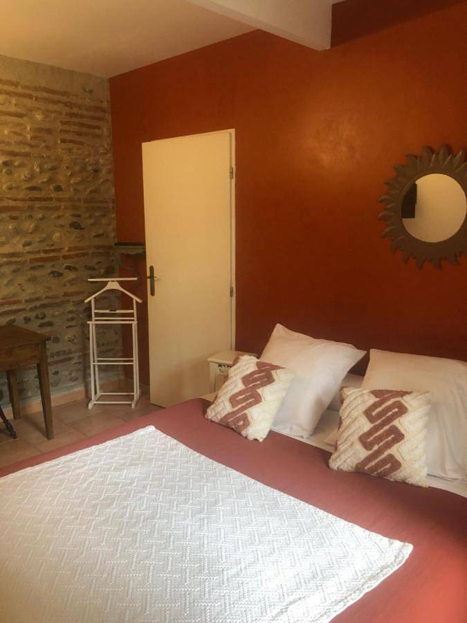 Gîte pour 4 personnes, avec jardin, animaux acceptés à Carbonne - 2