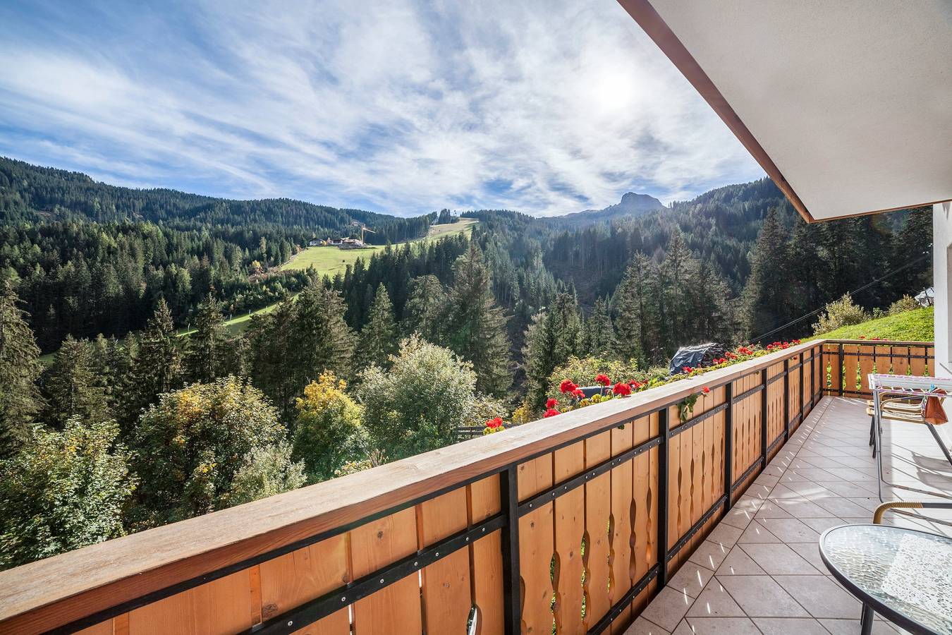 Ganze Wohnung, Ferienwohnung "Parigger Apt Zirbe" mit Privatem Balkon, Gemeinschaftsgarten und Wlan in Bichl (Ratschings), Ratschings