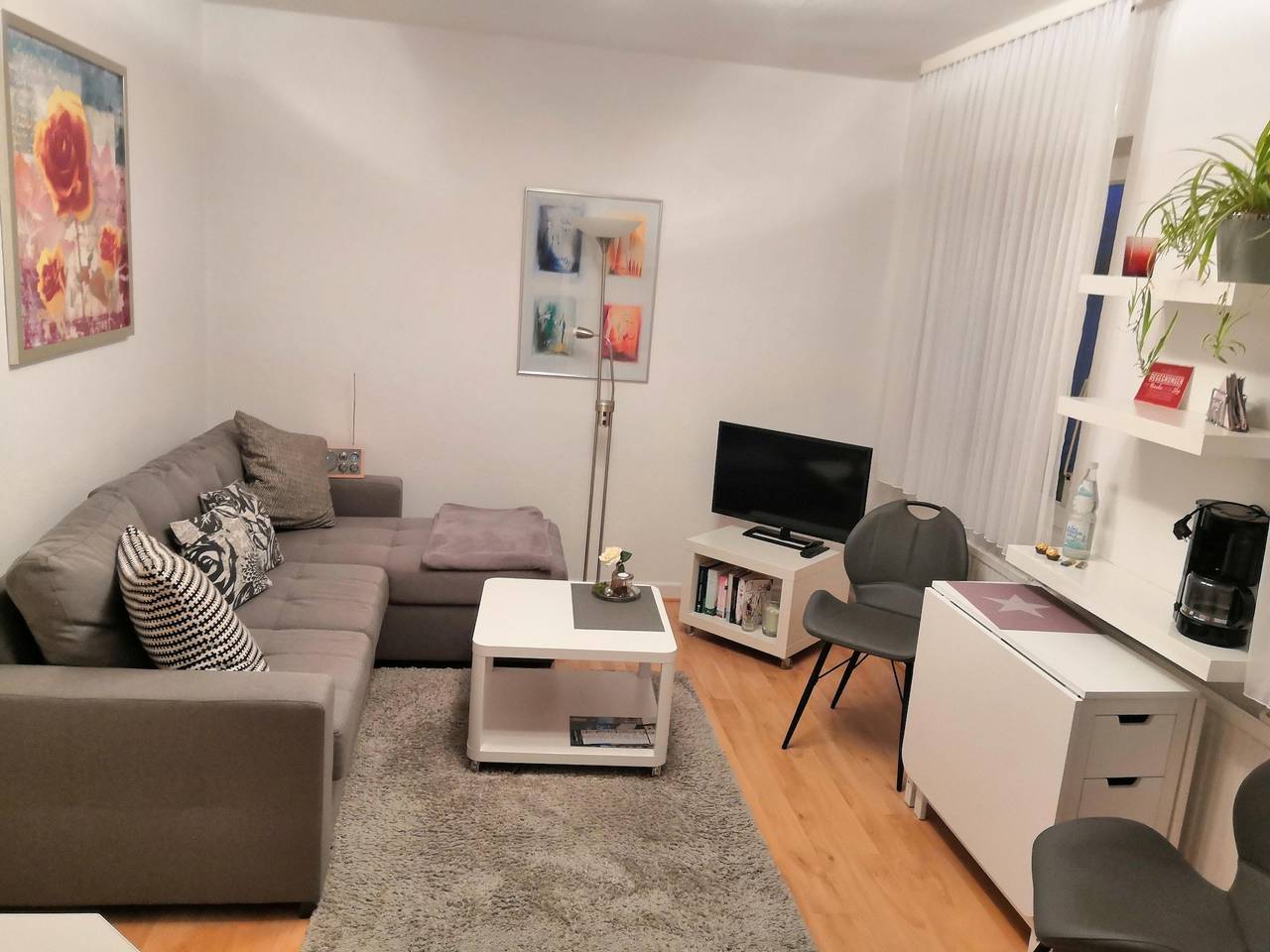 Ganze Ferienwohnung, Appartement/Fewo, Bad, Wc, Typ 2 in Oesdorf (Bad Pyrmont), Bad Pyrmont