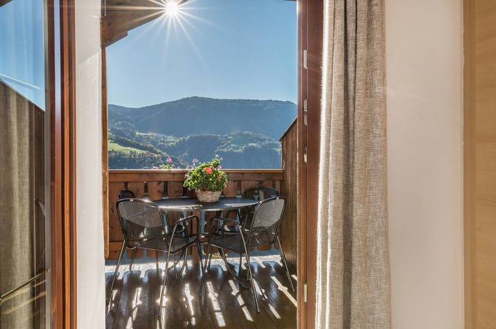 Ferienwohnung für 6 Personen, mit Balkon und Garten in Völs am Schlern - 4