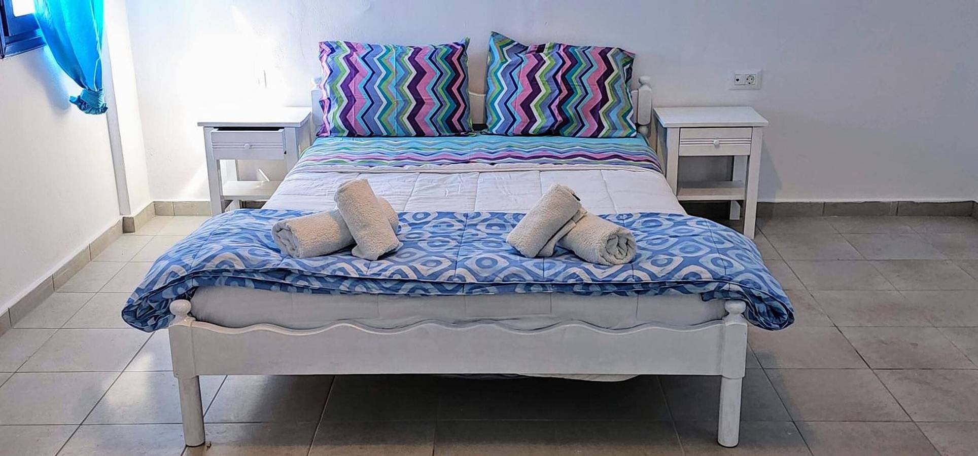 Economy Double 3 Kamer met Balkon en Airconditioning in Perissa, Santorini