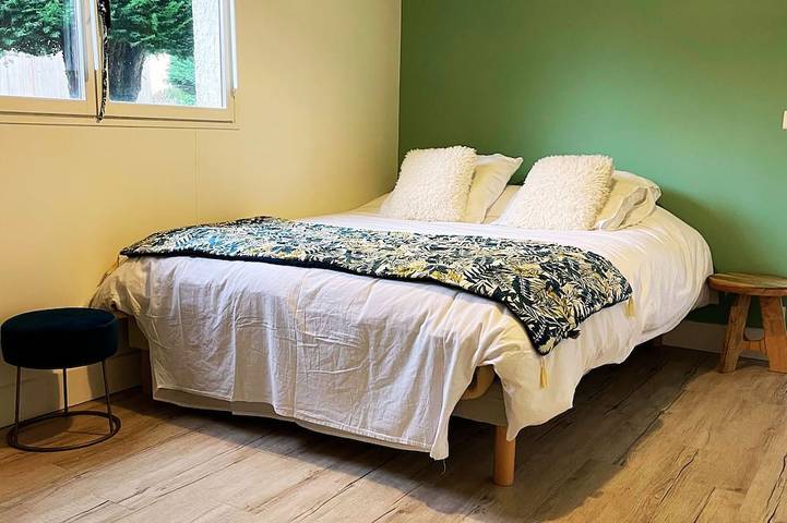 Gîte pour 3 personnes, avec terrasse à Pontault-Combault - 2