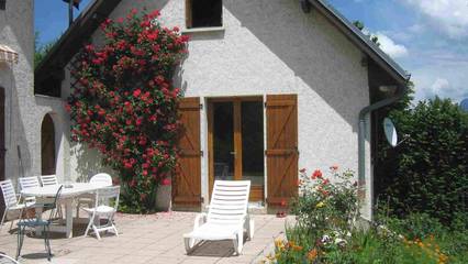 Gîte pour 6 personnes, avec jardin, animaux acceptés à Miribel-les-Échelles