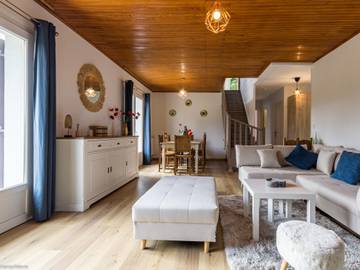 Gîte pour 8 personnes, avec jardin et jacuzzi, animaux acceptés dans Nièvre